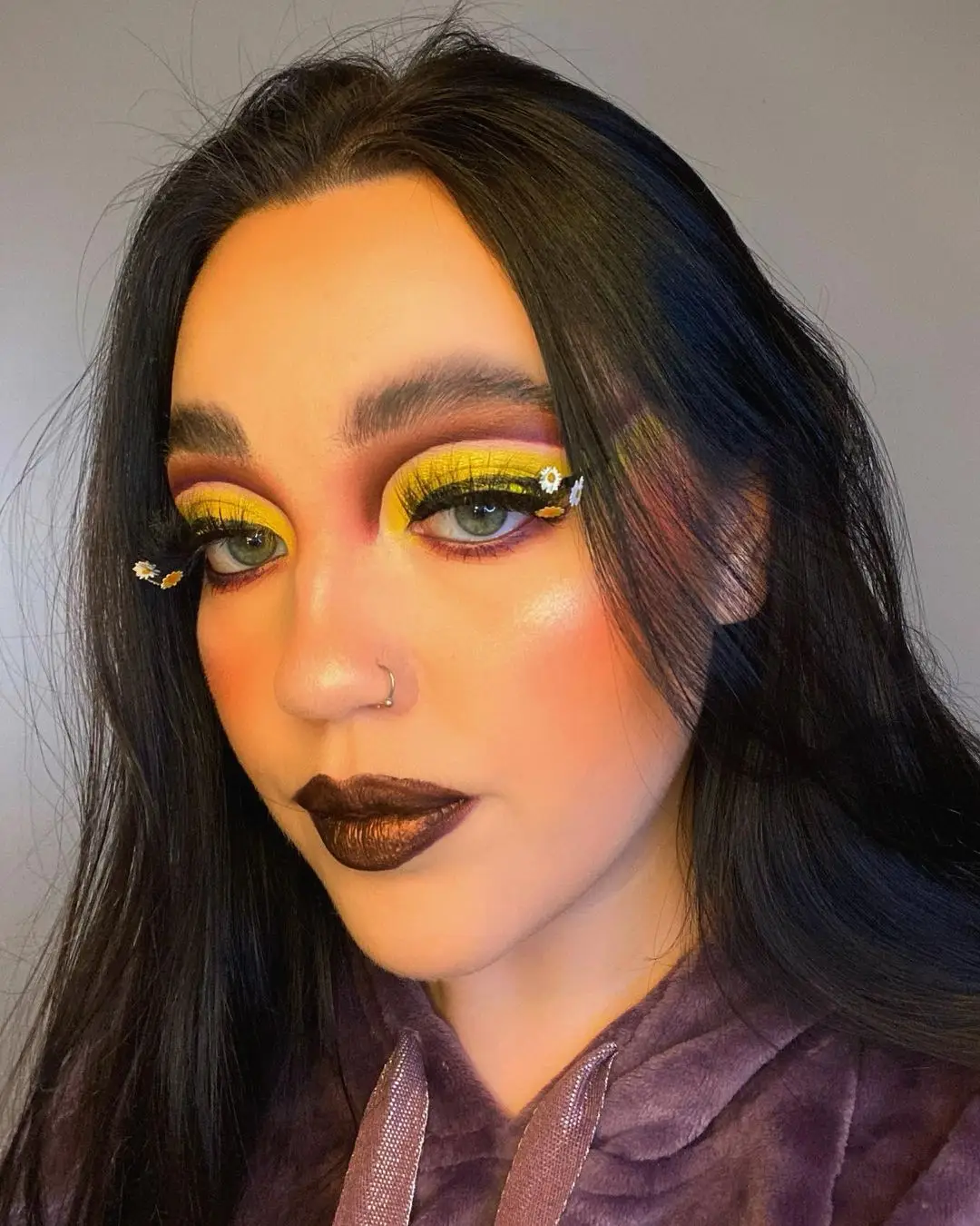 graphic liner