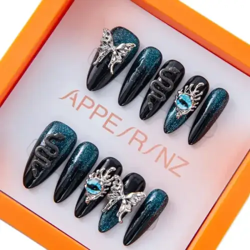 Lunar Serpent Press-On Nails | Dark Starry Nails with Snake & Eye - Appearanz