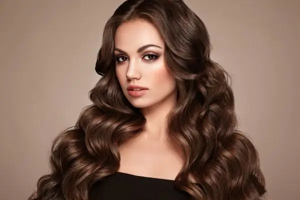 Classic Hollywood Waves holiday hairstyle