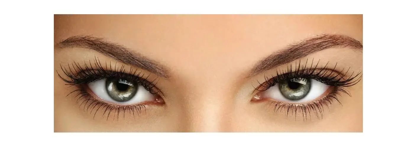 How to: Apply False Lashes Like a Pro How to: Apply False Lashes Like a Pro