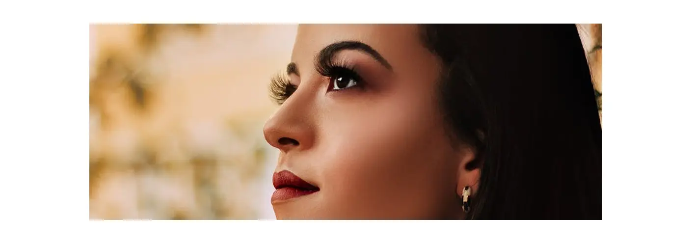 What is the Difference Between Faux Mink Eyelashes and Silk Eyelashes? What is the Difference Between Faux Mink Eyelashes and Silk Eyelashes?