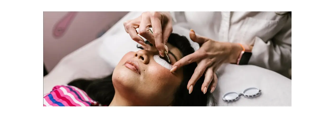 How to Remove Eyelash Extension?