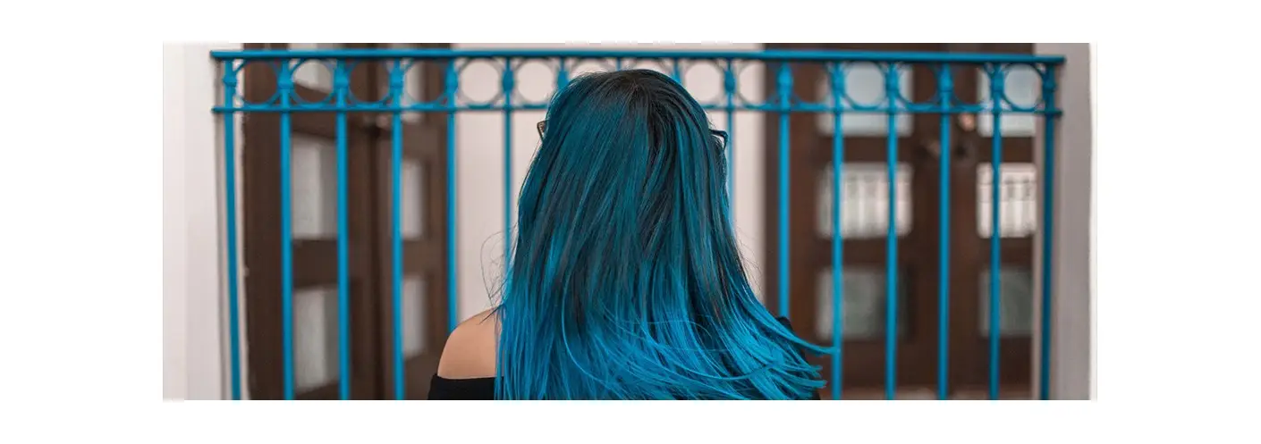 How a Synthetic Wig Can Help You Look Your Best on Valentine's Day 2022