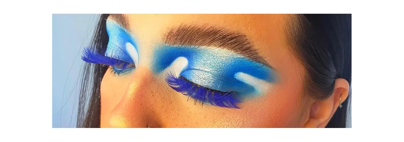 Individual Lashes Vs. Strip Lashes: Which One is Better? Individual Lashes Vs. Strip Lashes: Which One is Better?