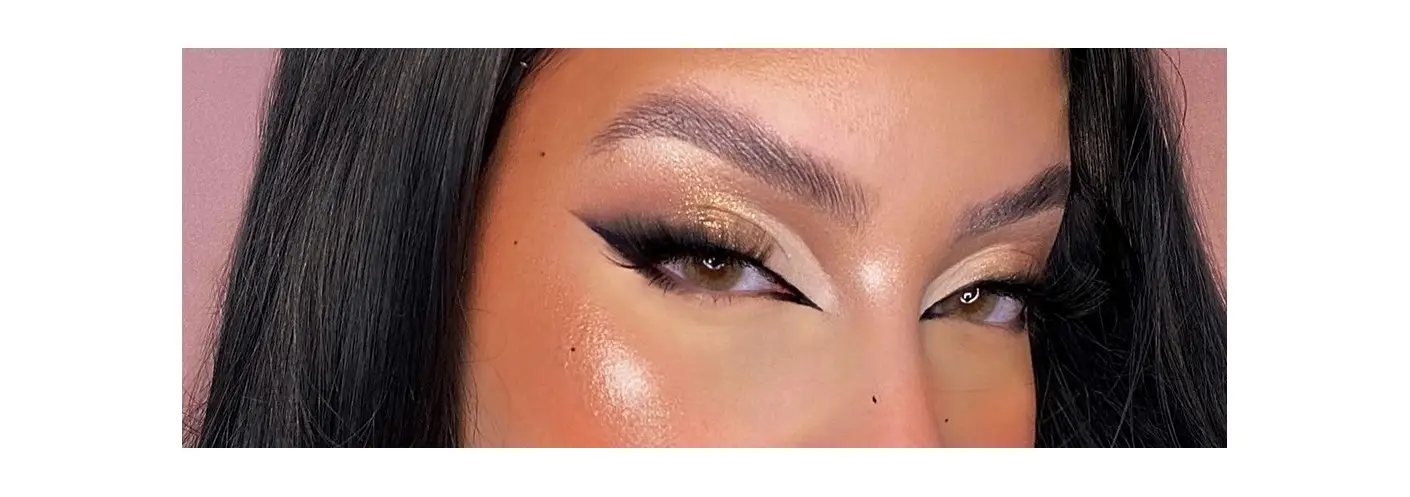How These Best Fake Lashes Make Your Look Natural How These Best Fake Lashes Make Your Look Natural