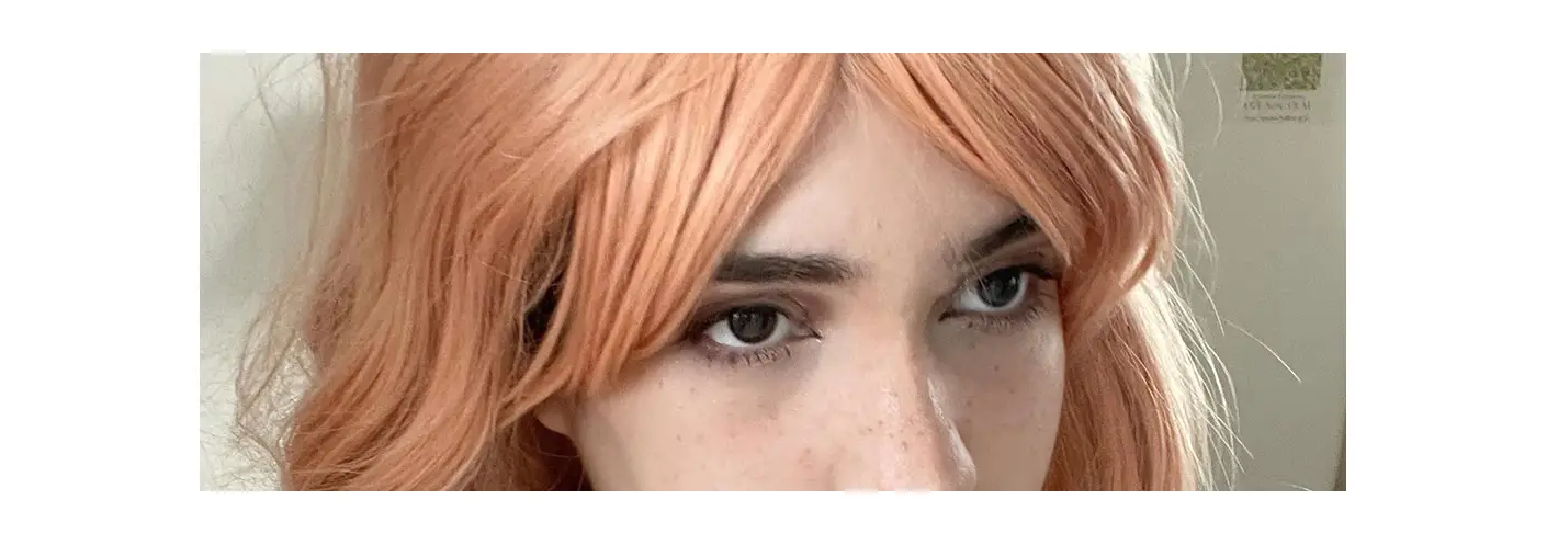 How to Find a Cheap Wig that Looks Like the Real Thing How to Find a Cheap Wig that Looks Like the Real Thing