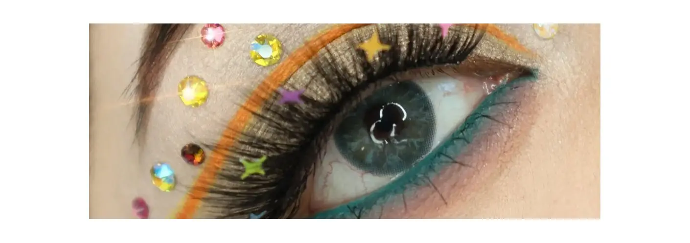 5 Best False Lashes to Wear on Your Wedding Day 5 Best False Lashes to Wear on Your Wedding Day