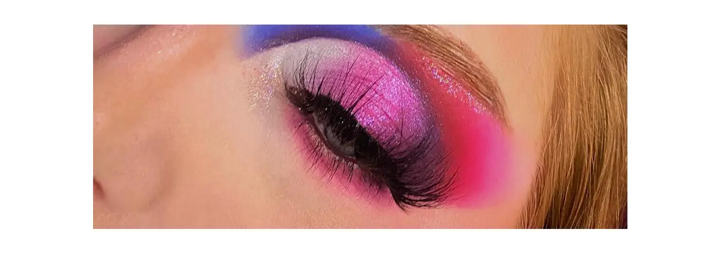 It Seems Like Everyone Has False Lashes These Days — Here's Why It Seems Like Everyone Has False Lashes These Days — Here's Why